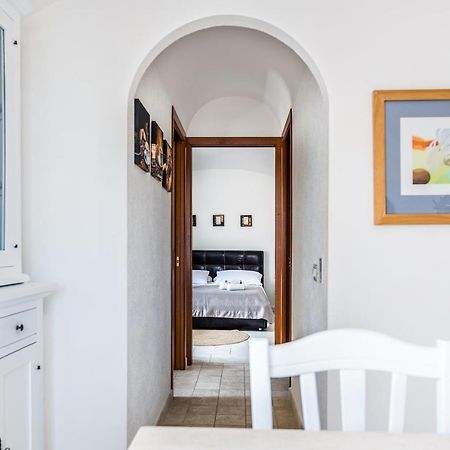 Domo Mea Terra E Domo Mea Chelu - Comfort Nel Centro Storico Di Orosei Exterior foto