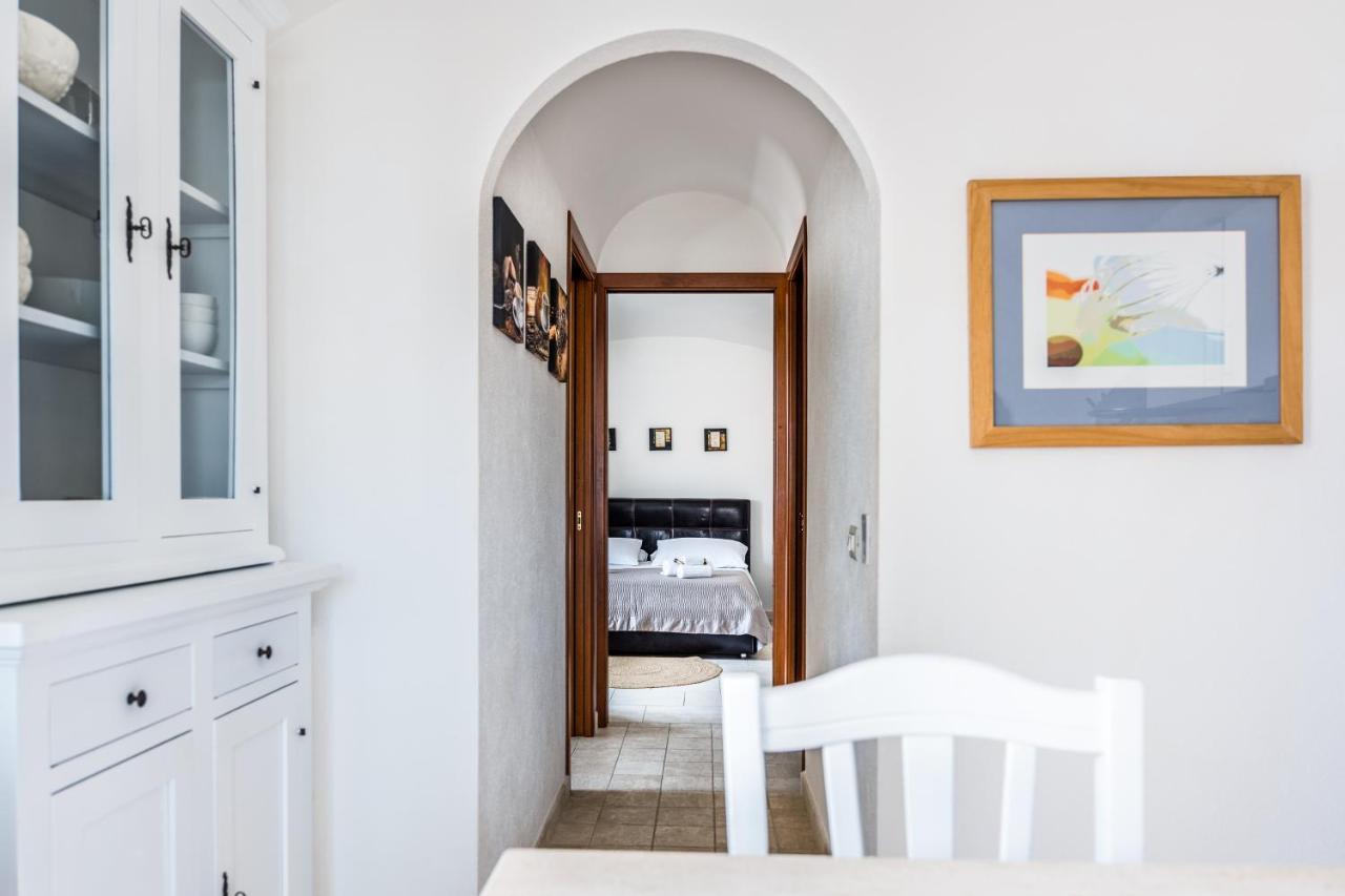 Domo Mea Terra E Domo Mea Chelu - Comfort Nel Centro Storico Di Orosei Exterior foto